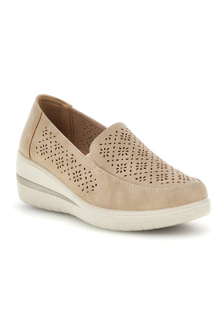 Beige perforierte Keilabsatzschuhe My Time MINA3173