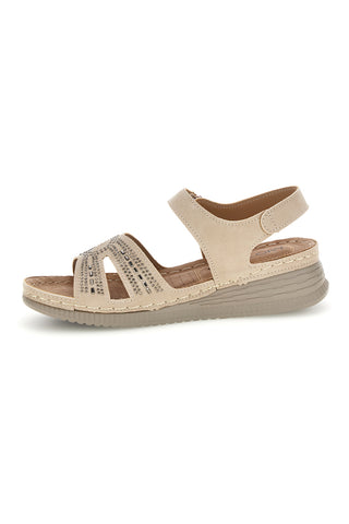 Beigefarbene Keilsandalen mit Strasssteinen My Time Q17729