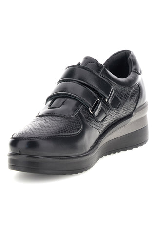 Sneaker Nera con Doppio Strappo in Pelle ed Effetto Pitone Plocadi MINB225