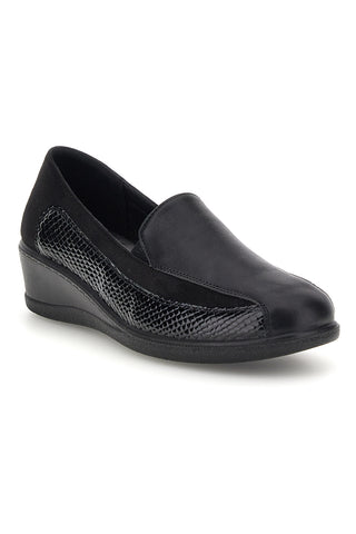 Mocassino Comodo Nero con Zeppa e Dettaglio Pitonato Mio tempo MIN1112