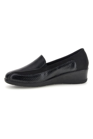 Mocassino Comodo Nero con Zeppa e Dettaglio Pitonato Mio tempo MIN1112