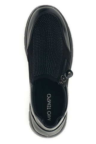 Scarpe nere slip-on con inserto traforato Mio tempo MD25W18B