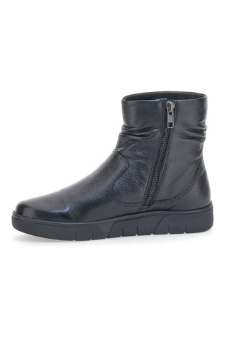 Plocadi 17801 Stiefeletten aus schwarzem Echtleder