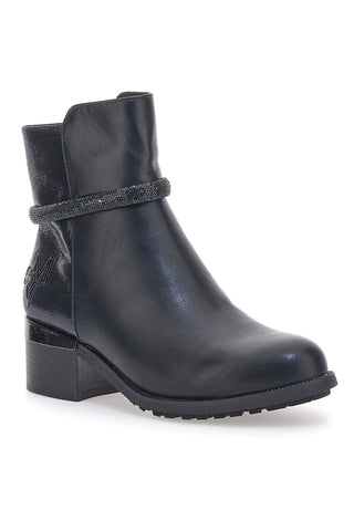 Stiefeletten mit schwarzen Strasssteinen GMV 297