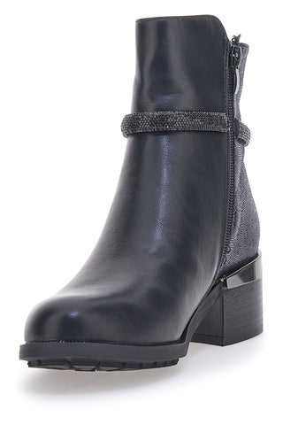 Stiefeletten mit schwarzen Strasssteinen GMV 297