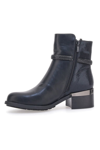 Stiefeletten mit schwarzen Strasssteinen GMV 297