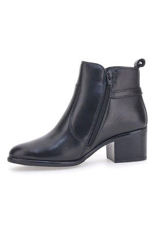 Cafè-Stiefelette aus echtem Leder, Baujahr 1977