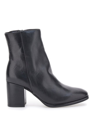 Schwarze Stiefeletten mit Absatz Mio Tempo 2313