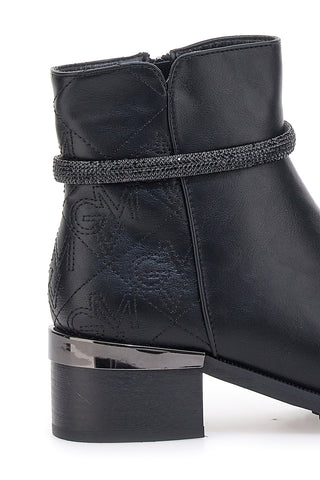Schwarze Stiefeletten mit mittlerem Absatz GIAN MARCO VENTURI TR0305