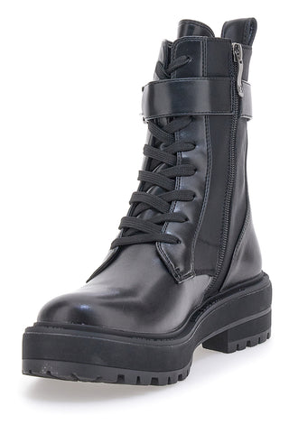 Schwarze Amphibien mit metallischem Aufnäher LAURA BIAGIOTTI 8801