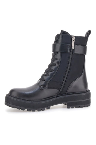 Schwarze Amphibien mit metallischem Aufnäher LAURA BIAGIOTTI 8801