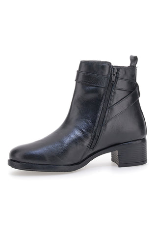 Stivaletti Neri con Tomaia in Pelle e Tacco a Blocco PRIMA RIFA SF1302