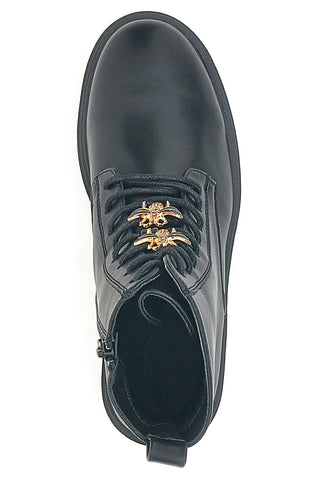 Schwarze Amphibien mit Schnürsenkeln und Bienenanhängern ENERGY 1305