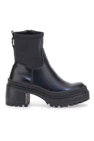 Schwarze Plateau-Stiefeletten mit Stoffschaft Bettyflowers 03