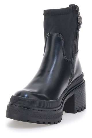 Schwarze Platform-Stiefeletten mit Stoffschaft Bettyflowers 03