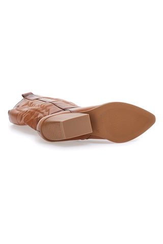 Kamelfarbene Camperos-Stiefeletten mit FIRST LADY 494-Stickerei