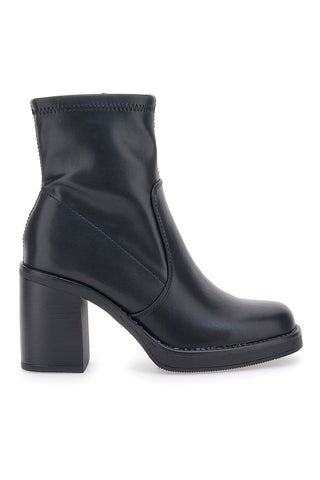 Schwarze Stiefeletten mit quadratischer Spitze PITTARELLO CAPSULE 2196 001