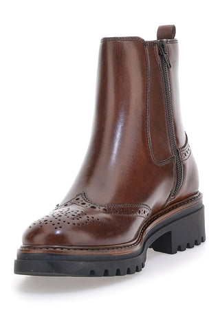 Stivaletti marroni in vera pelle con lavorazione brogue Pittarello class 682