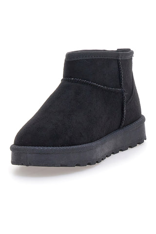 Pittarello Love PK1699B schwarze Stiefeletten mit warmem Fellfutter und gezackter Sohle