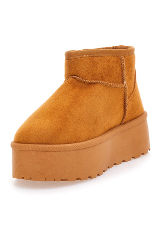 Stivaletti beige effetto pantofola con platform e interno in pelo Pittarello Love PK1497C