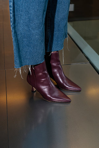 Stivaletti bordeaux con tacco a rocchetto Mon dieu BZD200Q5