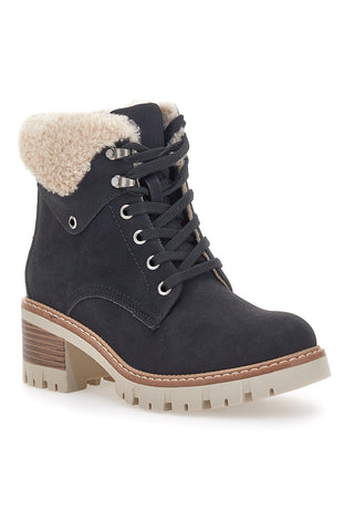 Schwarze Stiefel mit warmer Innenausstattung und Altemberg 5-Stollen-Sohle