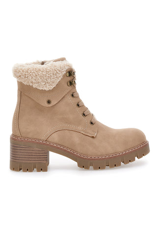 Taupefarbene Stiefel mit warmer Innenausstattung und Altemberg 5-Stollensohle