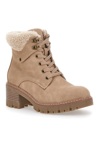 Taupefarbene Stiefel mit warmer Innenausstattung und Altemberg 5-Stollensohle
