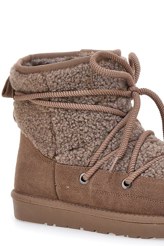 Stivaletti Doposci marroni con pelo e inserti in tessuto teddy e lacci Mon Dieu L1215