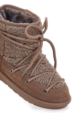 Stivaletti Doposci marroni con pelo e inserti in tessuto teddy e lacci Mon Dieu L1215