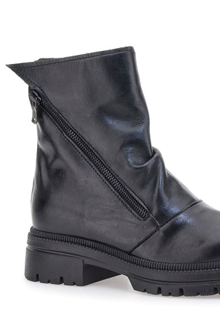 Pittarello Focus 1010D schwarze Stiefeletten aus echtem Leder mit diagonalem Reißverschluss