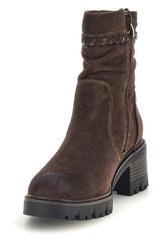 Braune Stiefeletten mit Absatz und Profilsohle von Pittarello, Modell BT23039058