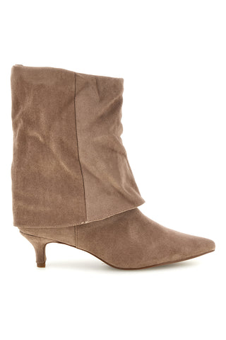 Stivaletti taupe effetto scamosciato con risvolto e tacco kitten The first P772