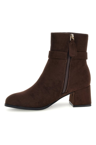 Braune Stiefeletten in Wildlederoptik mit Schnalle und breitem Absatz von Ferre’ F1210C1383