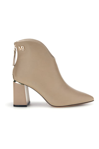 Beigefarbene Stiefeletten mit spitzer Zehenpartie, Absatz und Reißverschluss an der Ferse – Burani 51690C1058