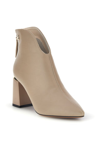 Beigefarbene Stiefeletten mit spitzer Zehenpartie, Absatz und Reißverschluss an der Ferse – Burani 51690C1058