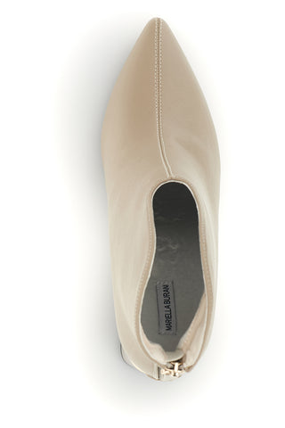 Beigefarbene Stiefeletten mit spitzer Zehenpartie, Absatz und Reißverschluss an der Ferse – Burani 51690C1058