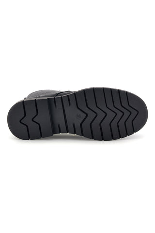 Schwarze Schnürstiefel mit Profilsohle von Levi's Pasadena VPHI0098S