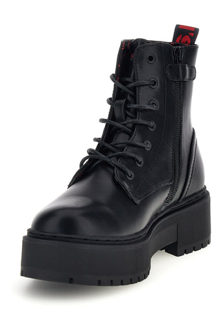 Schwarze Sneaker mit Plateausohle und Schnürsenkeln von Levi's Cherry 21S