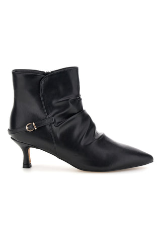 Tronchetto Nero in Pelle con Effetto Arricciato e Tacco Kitten Mon dieu 8876Q27