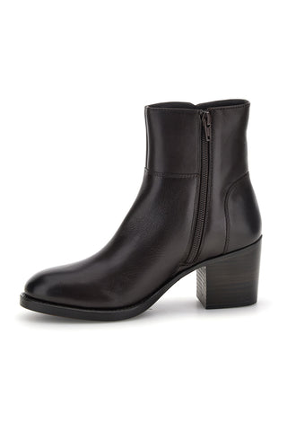 Schwarze Lederstiefeletten mit Absatz von Pittarello, Modell VB476202