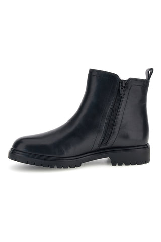 Stivaletti Beatles neri in pelle con suola carrarmato Pittarello 23606