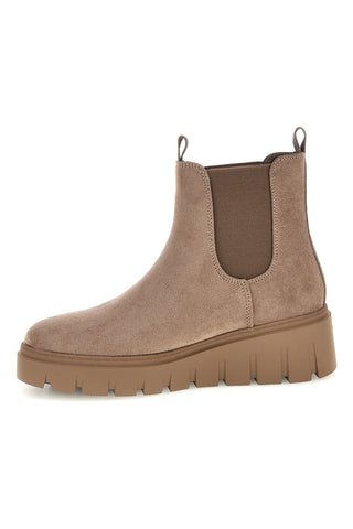 Chelsea-Stiefeletten in Taupe in Wildlederoptik mit Profilsohle, Pittarello Capsule TW26W7250605