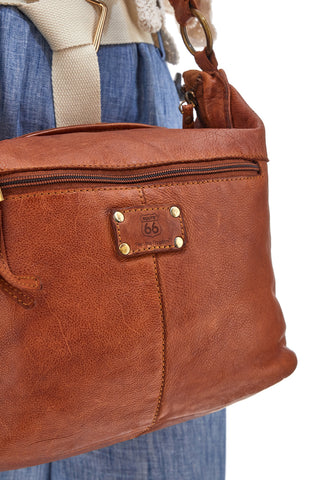 Borsa A Spalla Marrone in Vera Pelle con Tasca Frontale ROUTE 66 61906
