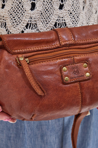 100 % echtes Leder, braune Umhängetasche ROUTE 66 61909