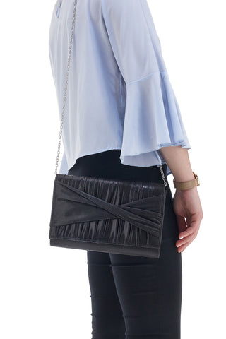 Satinschwarze Clutch mit Schultergurt Coveri Collection 0189