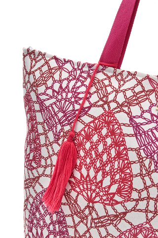 Basile BA22152 weiße und fuchsiafarbene Tasche mit geometrischem Muster und Quaste