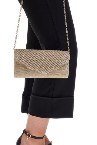Coveri SERA099 goldene Clutch mit Ketten-Schulterriemen und Glitzer-Finish