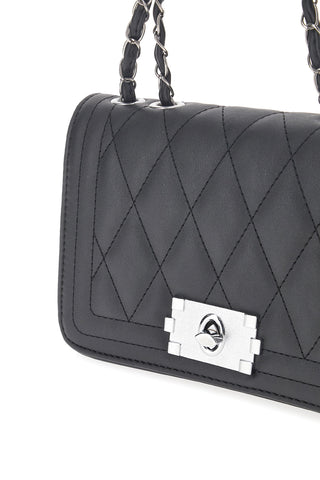 Borsa nera trapuntata con tracolla a catena Prima Riga SPA CLIO