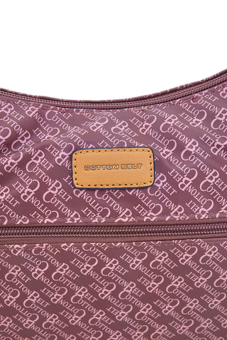 Burgunderrote Schultertasche mit Logoprint, Baumwollgürtel K19,048,B012
